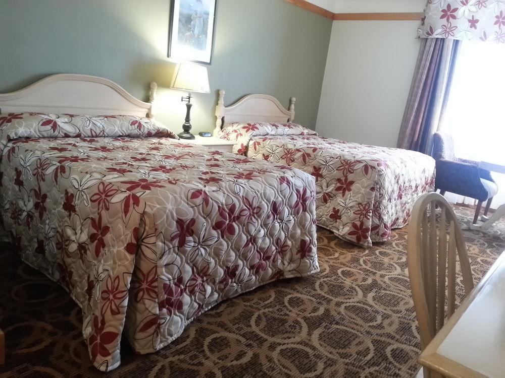 Granite Town Hotel Saint George Bagian luar foto