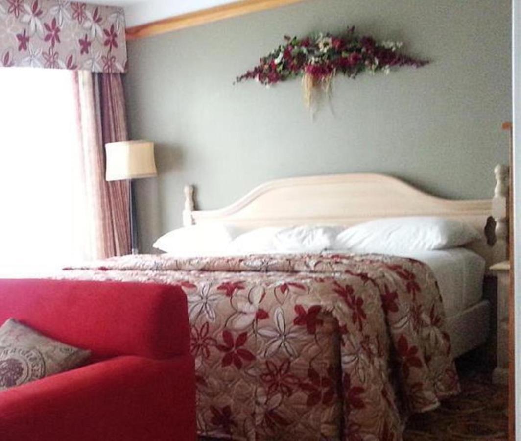 Granite Town Hotel Saint George Ruang foto